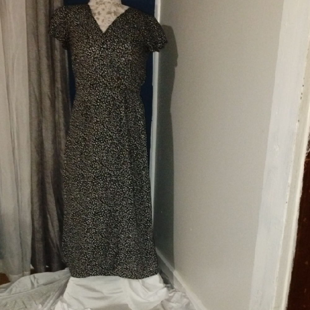 Sienna Sky Black and White V-Neck Maxi Sundress